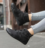 Waterproof winter barefoot boots with fur lining