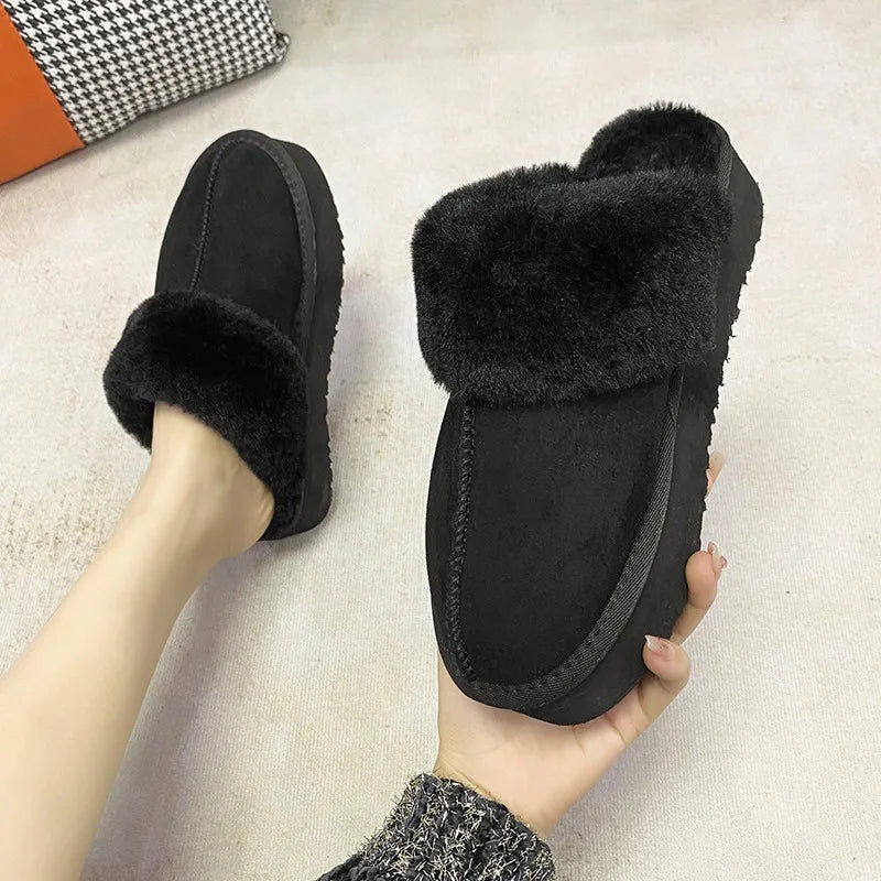 Winter-Pantoletten aus Wildleder und Fell für Damen