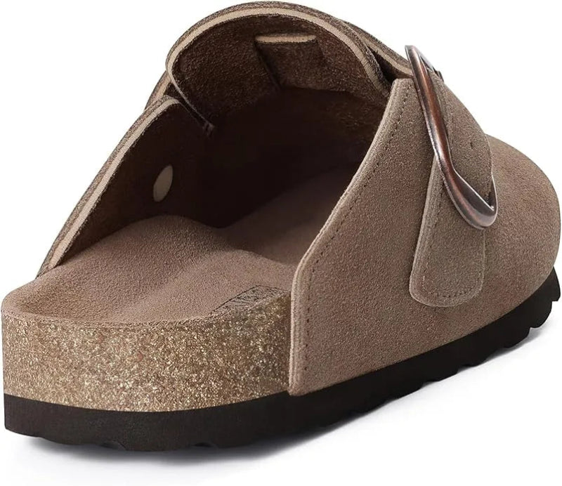 Sabots en Cuir Suede avec Grande Boucle moka4